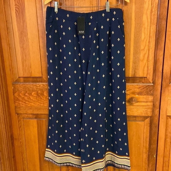 ANA Palooza Gaucho Pant Navy Dara Boarder Pull-on NWT Size L - Picture 1 of 12
